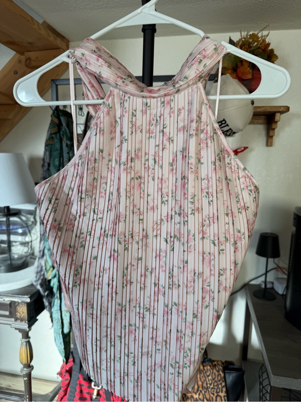 NWT WAYF Blush Ditsy Floral Pleated Halter Top XL Nordstrom